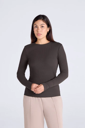 Evo Rib Womens Crew Long Sleeve Top - Dark Brown