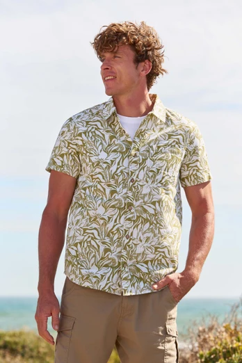 Tropical Printed Mens Short Sleeved Shirt - Pale Green