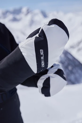 Track Womens Snow Mittens - Monochrome