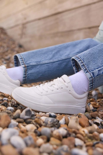 Hudson Womens Casual Trainer - White