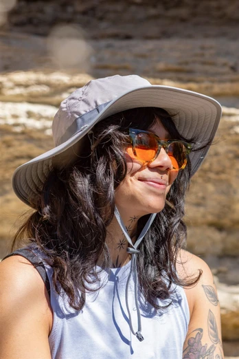 Clear Creek Women's Reversible UPF 50+ Sun Hat - Moonstone/Pumice
