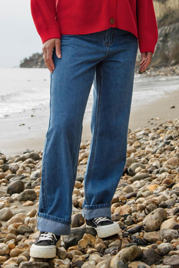 Straight Leg Women's Jeans - Mid Blue