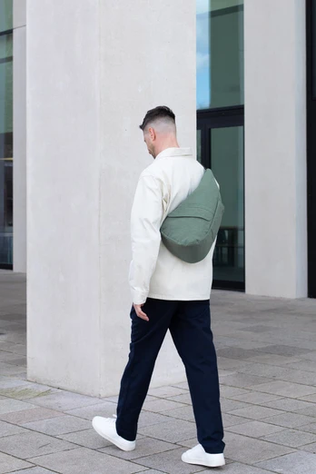 Textured Nylon Bag M 9L - Seagrass
