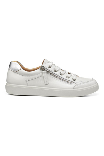 Chase II Women's Wide Fit Leather Shoe - White