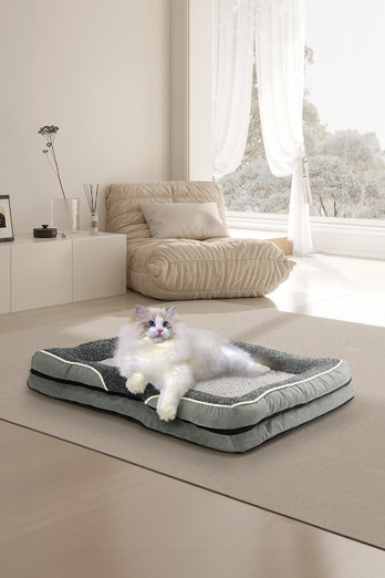 Anti-Slip Pet Sleeping Bed - 75x50x12cm-Light Grey