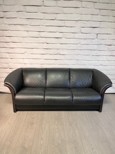 Black Leather Manhattan Ekornes Sofa Couch Scandinavian