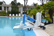 BluOne Portable Pool Lift