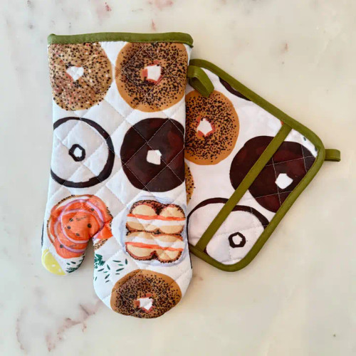 Bagel Oven Mitt & Pot Holder Set