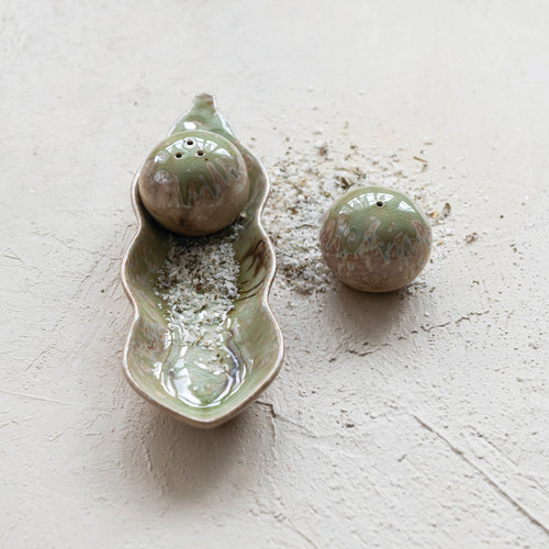 Peas in Pod Salt & Pepper Set