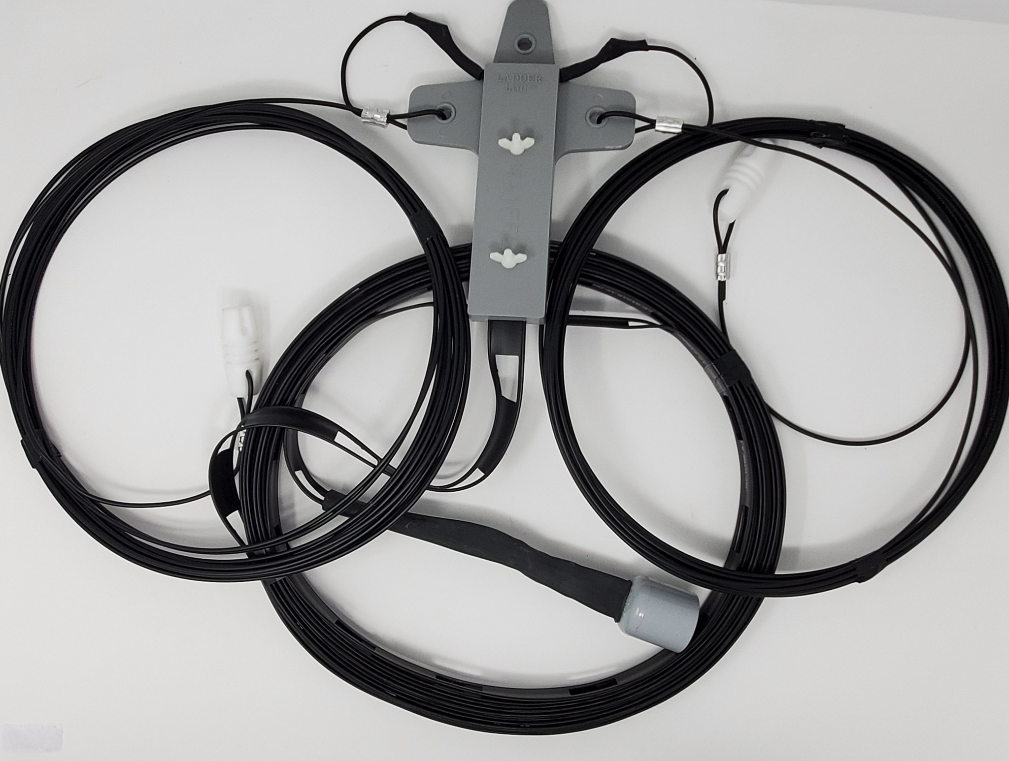 ZS6BKW / G5RV Optimized Multi Band HF Dipole Antenna Poly-Stealth