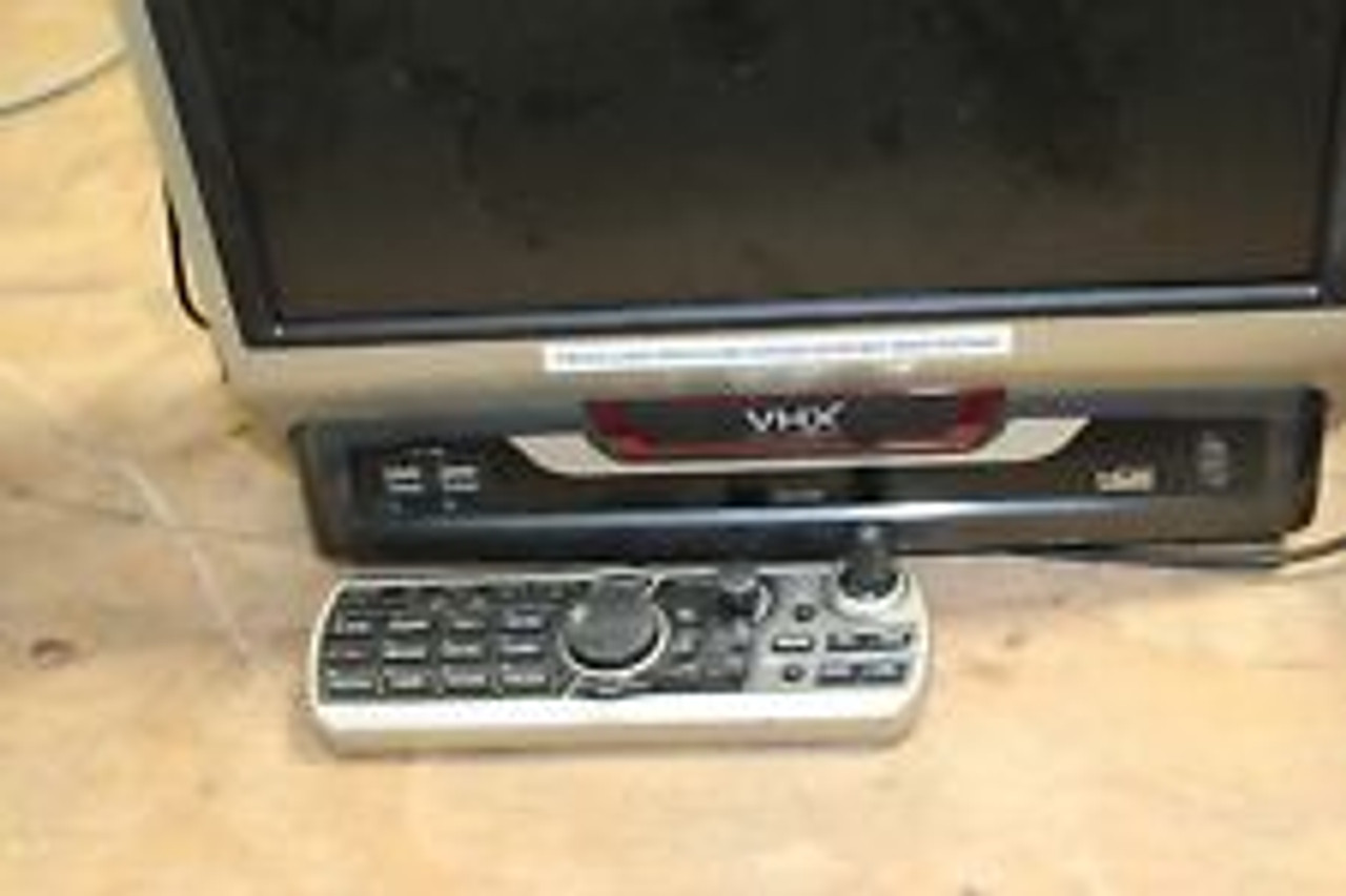 Keyence VHX-2000E Digital Microscope Console