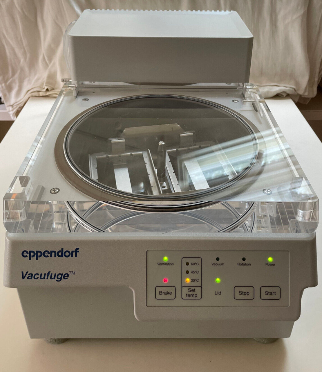 Eppendorf Vacufuge 5301 Ptfe Diaphragm Pump A-2-VC Rotor Pcr Plates