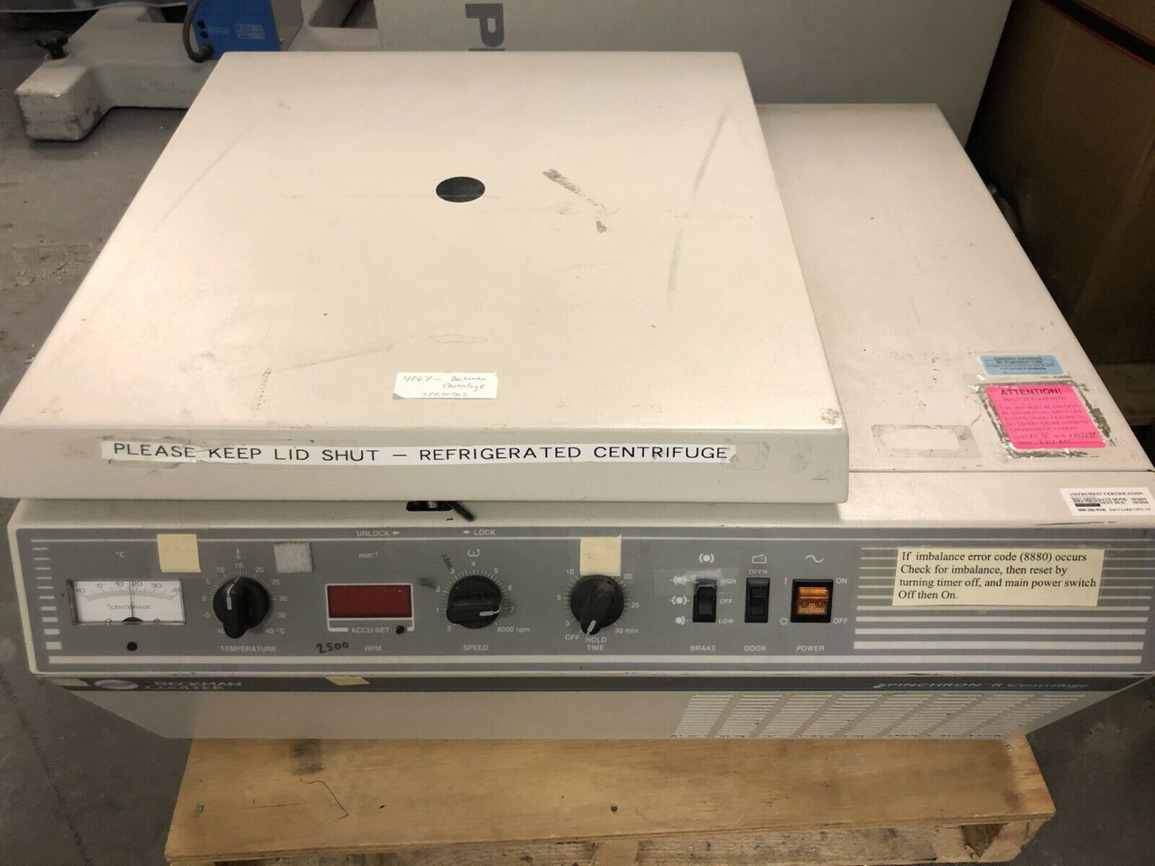 Beckman Coulter Benchtop Centrifuge