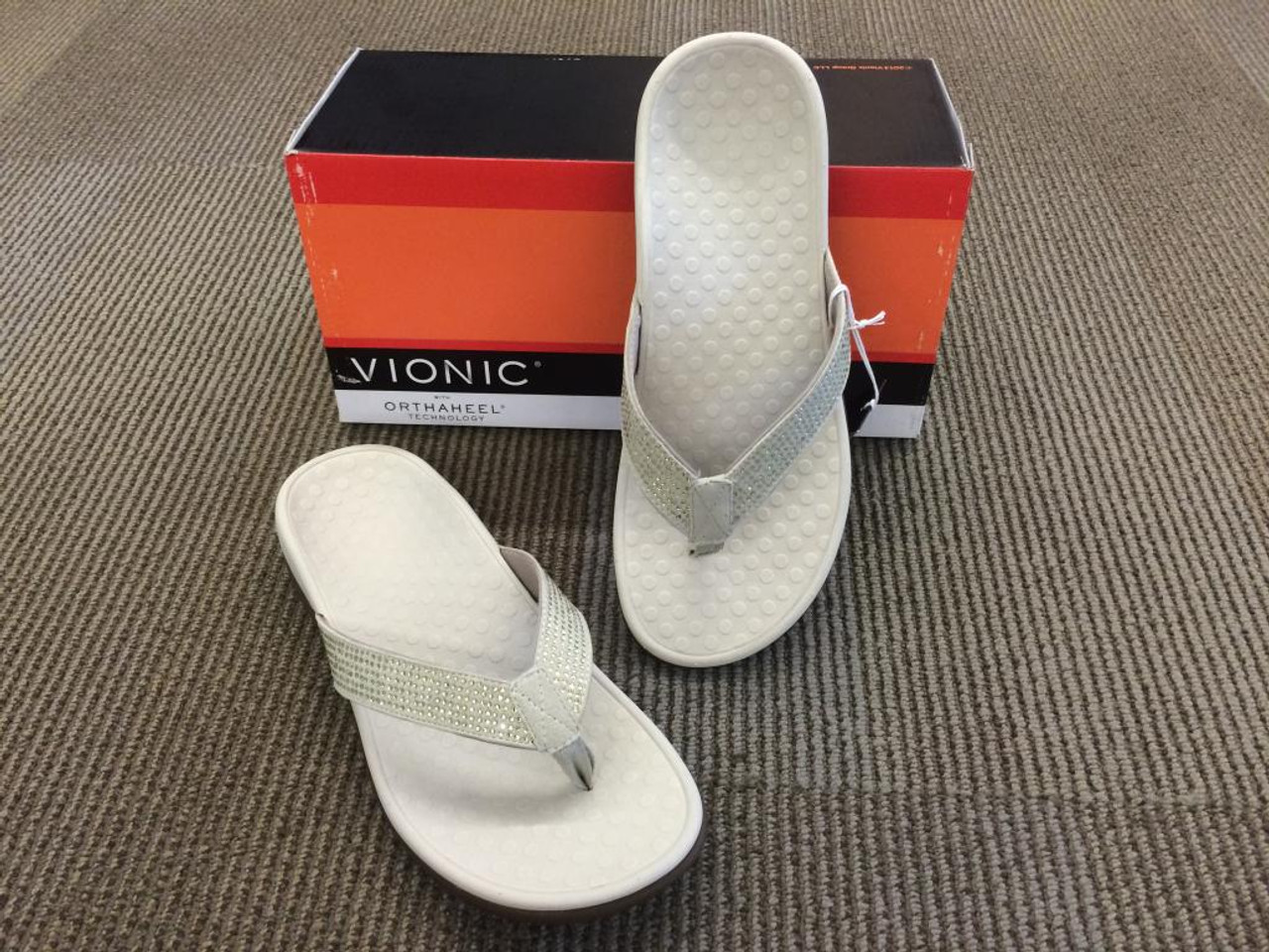 Vionic rhinestone 2025 flip flops