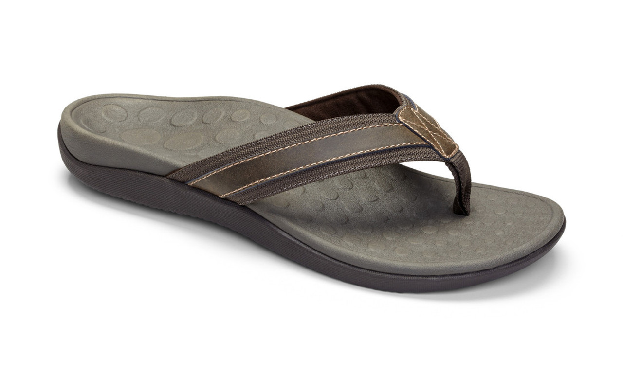 Men's vionic sandals on on sale sale