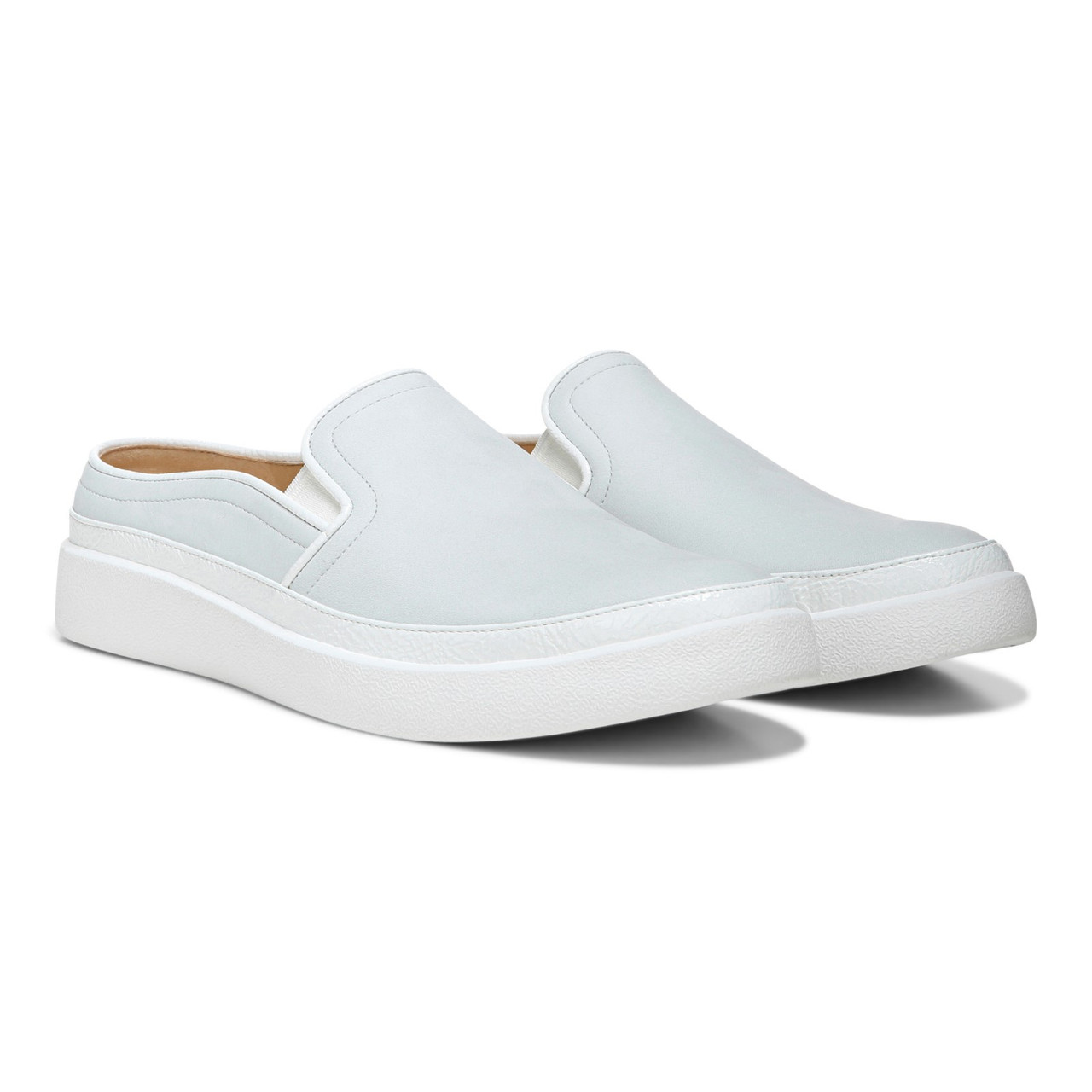 Vionic womens slip on sale ons