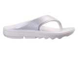 Spenco Fusion 2 Pearlized Women's Supportive Recovery Sandal - Silver - Profile