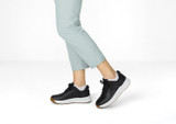 Orthofeet Approach Shot Hands-Free Stretch Women's Golf Sneakers - Black - Lifestyle View - 2 Black