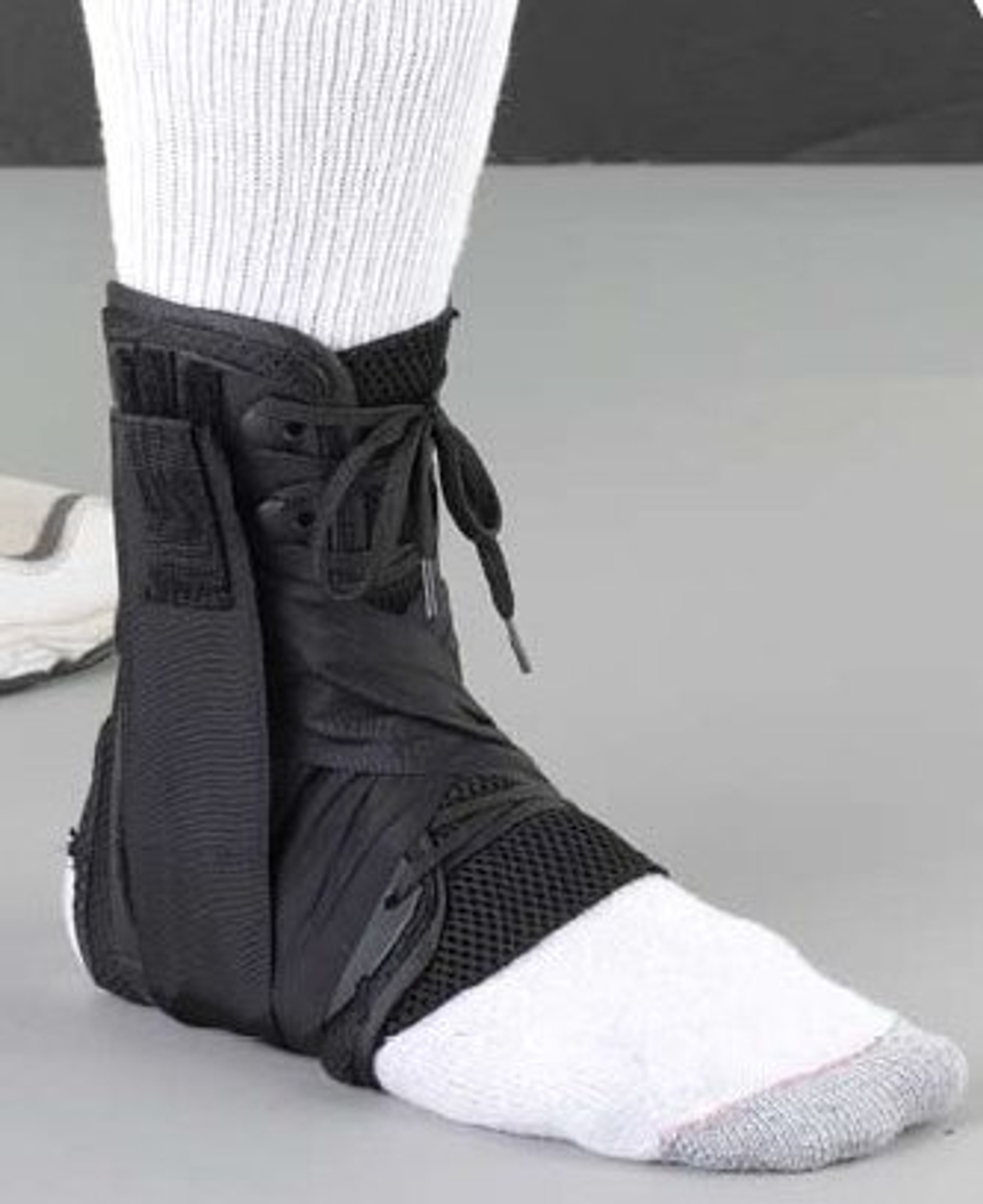 Ossur FormFit Ankle Brace Overnight Shipping Avail
