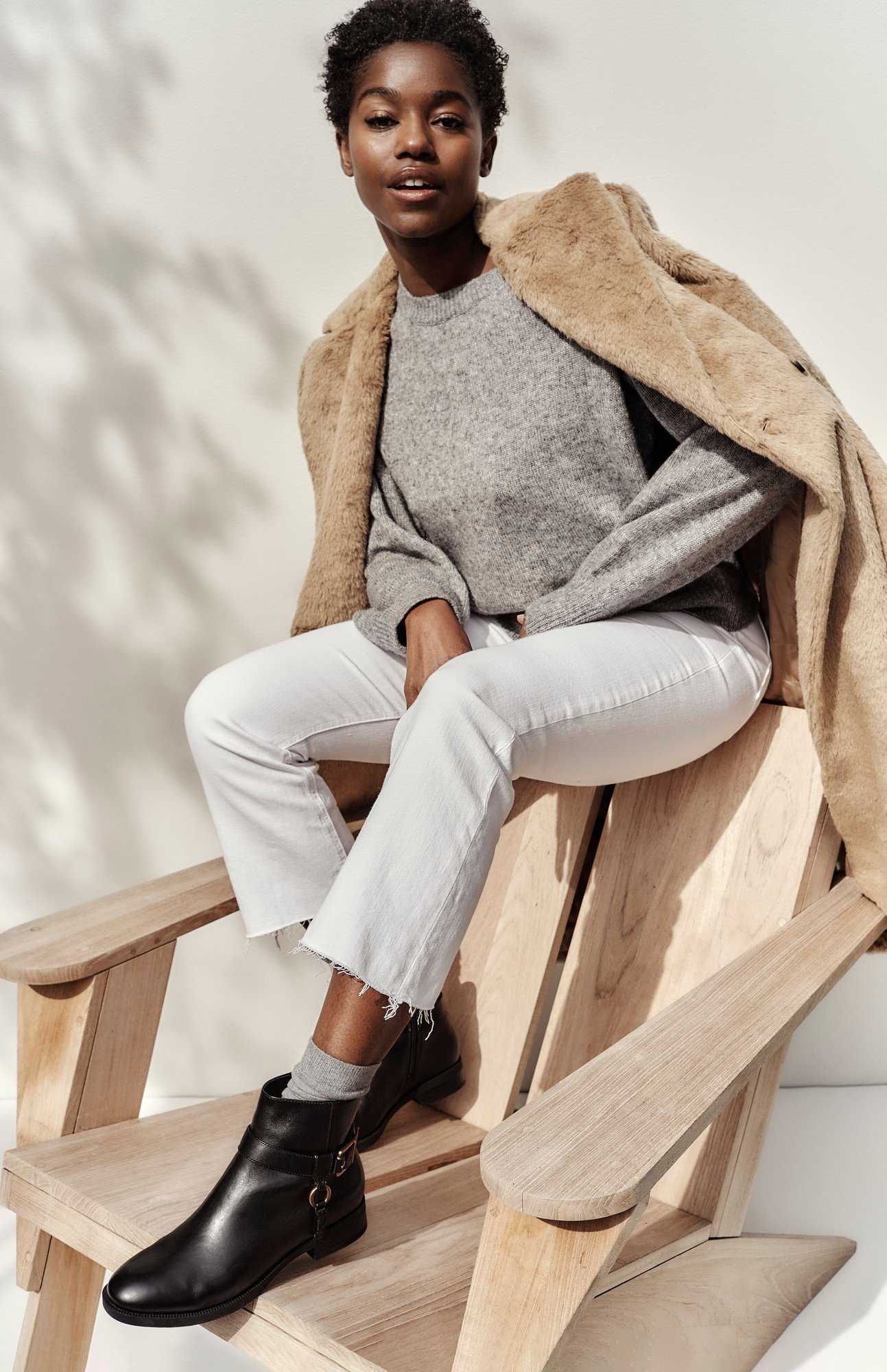 Vionic Rhiannon Women's Ankle Boot: Stylish and Supportive - Main Image