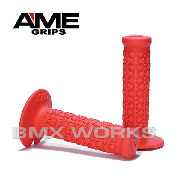 AME Mini Round Grips - Red Pair