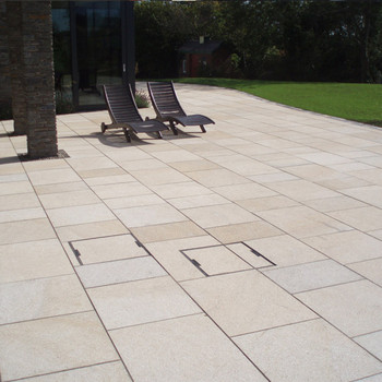 Yellow Granite Paving In situ2