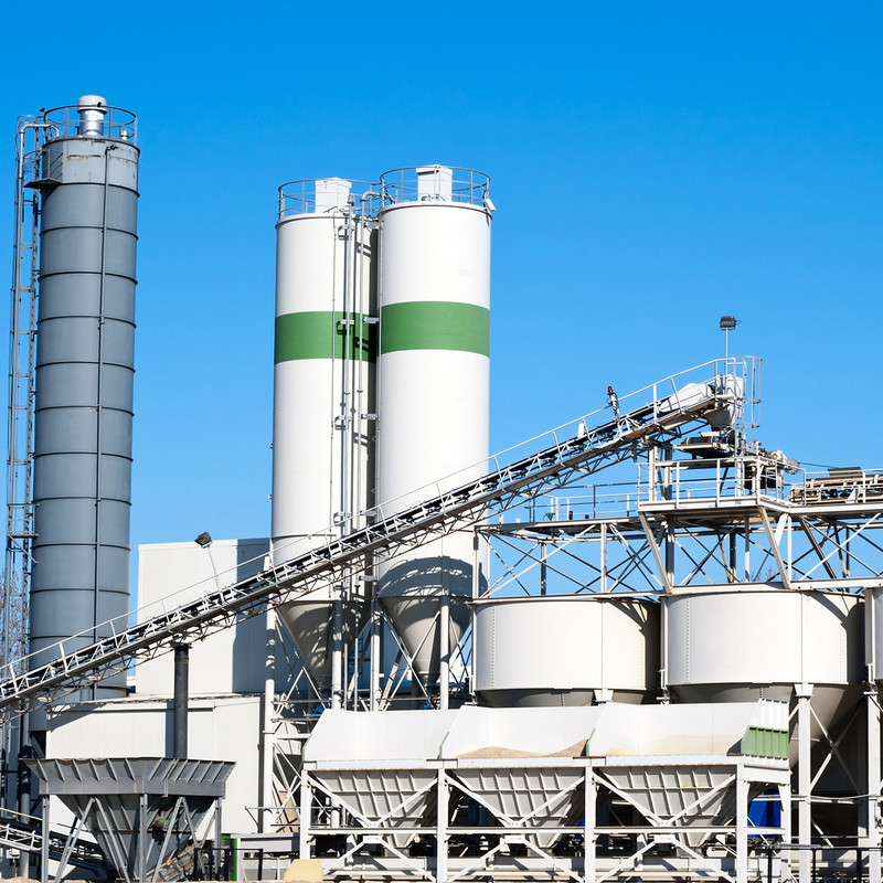 Cement terminals and batch plants benefit from flow/no flow detection, especially when using sand, aggregates, and dry bulk additives