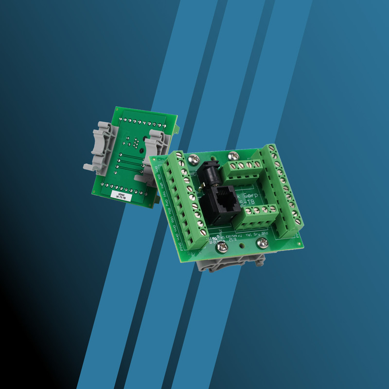 Senix's UA-TS-TB termination board, a key asset in the process of activating the ToughSonic "Group Control" feature