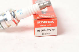 Honda 98069-5777P Spark Plug | Genuine OEM CR8HSA Equivalent