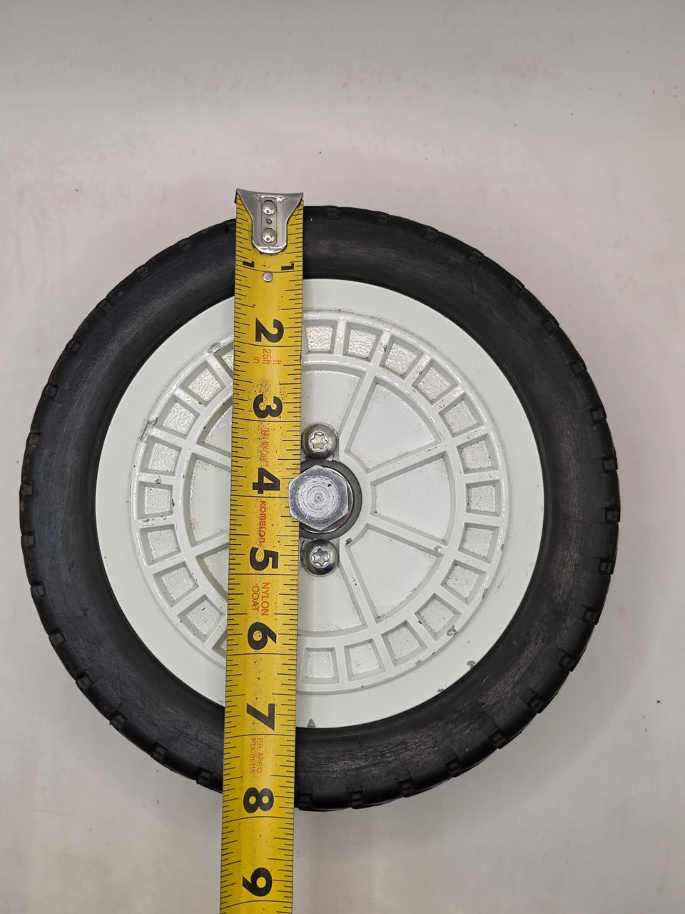 Toro 684576 - Lawn Mower Wheel Assembly