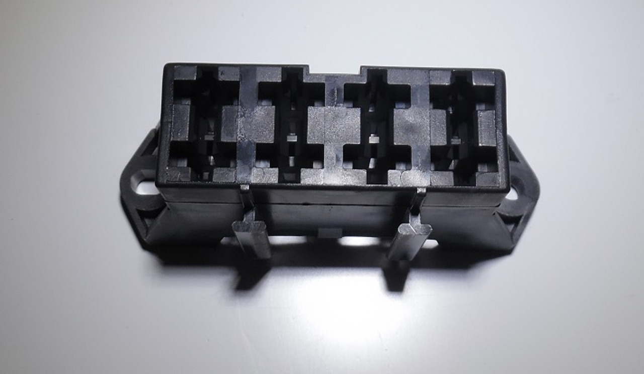 Grasshopper 181722 Fuse Block