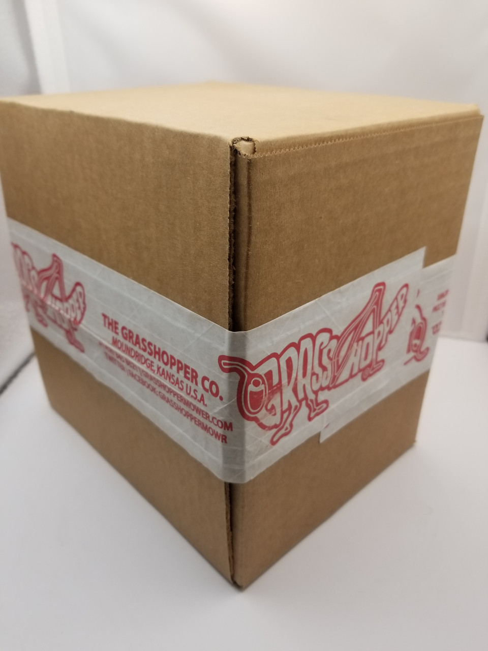 Grasshopper 729932 COVER - GEAR BOX 9772