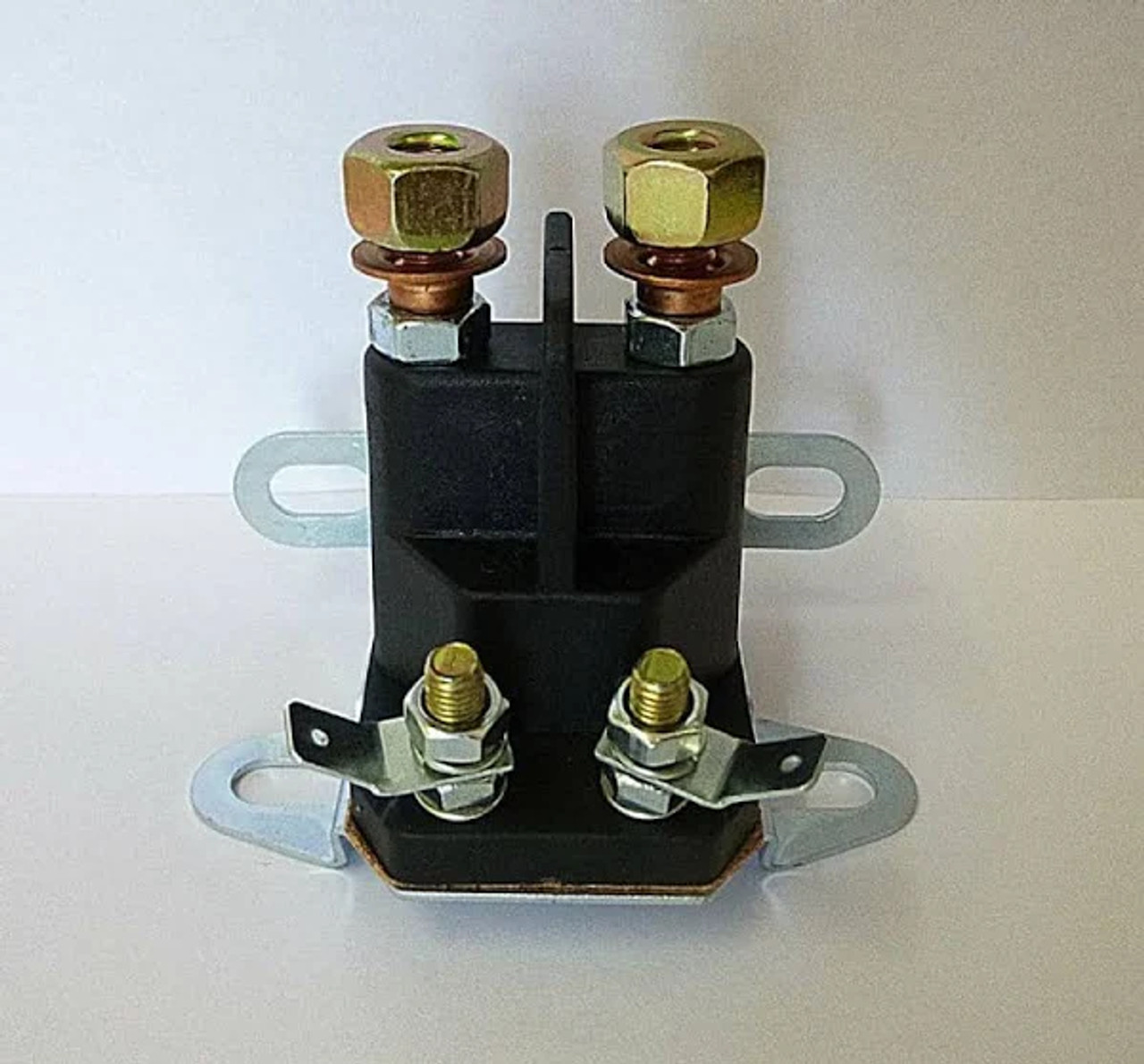 1 Brand New Quality Universal 4 Pole Stud Type Starter Solenoid. Features: - As well as all the nuts and washers for mounting the wires the Kit also includes 2 bolt on spade connectors to convert the two signal studs to spade type connectors.