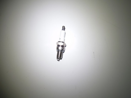 Briggs & Stratton 798615 Spark Plug