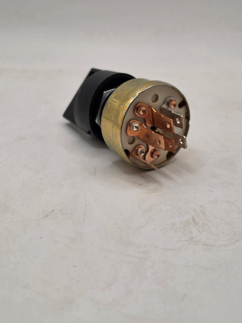 Gravely 04331700 - Ignition Switch