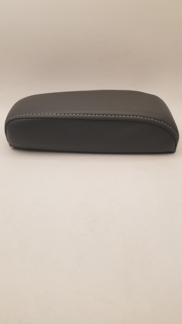 Gravely 21559700 - LH Armrest Pad