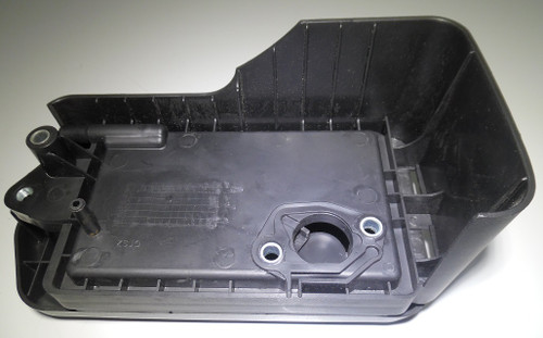 MTD 951-10876 Air Cleaner Housing