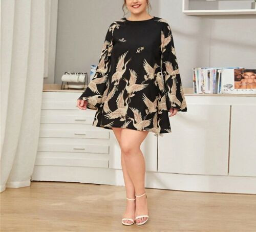 Plus Size Black Crane Print Flounce Sleeve Dress