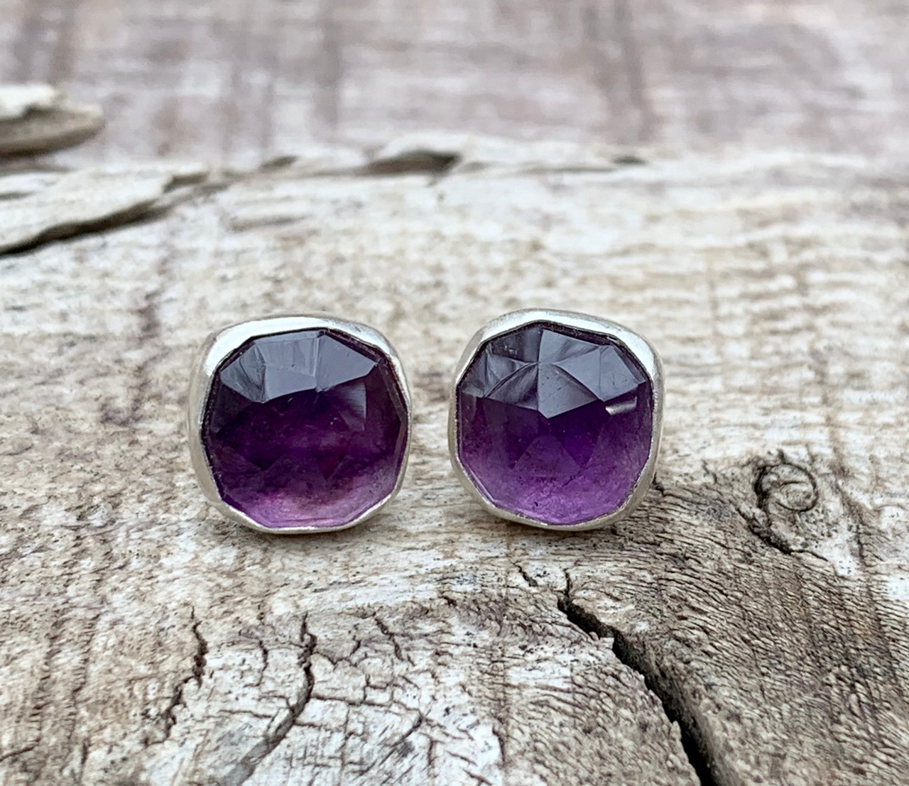 Amethyst Earrings, Amethyst Stud Earrings, Solid Gold Earrings, 4mm Stud  Earrings, Amethyst Earrings Gold, Amethyst Earrings Rose Gold - Etsy | Amethyst  studs, Amethyst earrings studs, Stud earrings