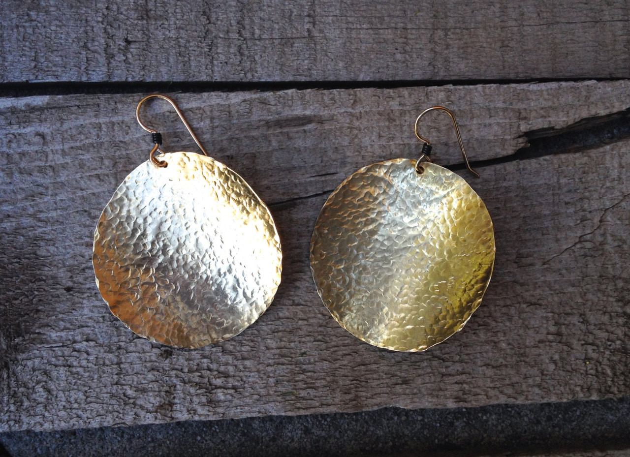 Medium Hammered Disc Earrings – Burnish