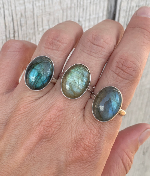 Vertical Oval Blue Green Flashy Labradorite Sterling Silver Ring 