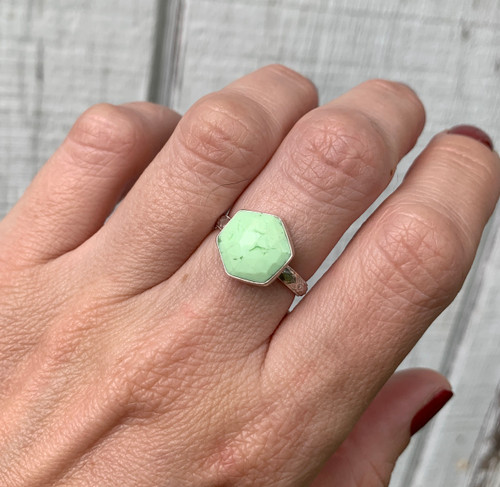 Bright Green Hexagon Faceted Chrysoprase Sterling Silver Ring