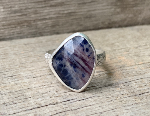 Geometric Gray Blue Faceted Raw Sapphire Sterling Silver Ring