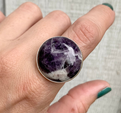 Romantic Large Round Purple White Crystal Amethyst Sterling Silver Ring Size 9-9.5 Romantic Large Round Purple White Crystal Amethyst Sterling Silver Ring Size 9-9.5