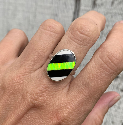 Oval Neon Yellow Green Bello Opal White Black Ceramic Inlay Stone Ring Size 7-8