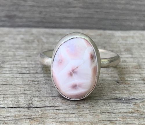 Oval Soft Pink Thomsonite Sterling Silver Ring Size 6.25-7.25