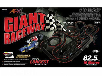 AFX Giant Raceway HO scale slot car set box 22020
