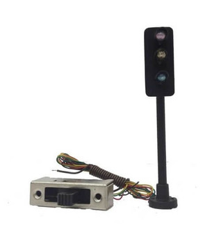 Model Power HO scale 3 way traffic light 596-1 Model Power HO scale 3 way traffic light 596-1