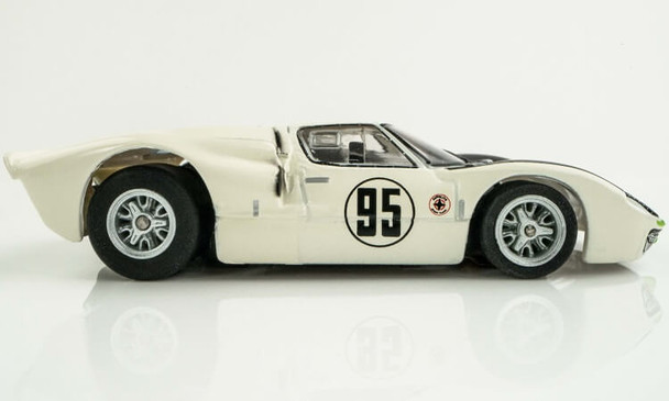 AFX Mega-G+ Ford GT40 Mark II #95 HO slot car