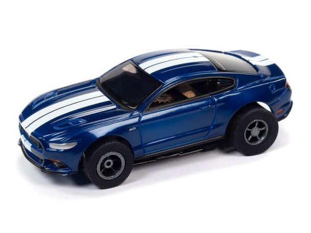 Auto World X-Traction 2018 Ford Mustang GT blue HO slot car